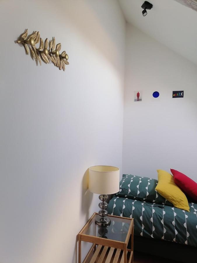 Gite La Maison La Saint-Aubin-d'Aubigne Dış mekan fotoğraf